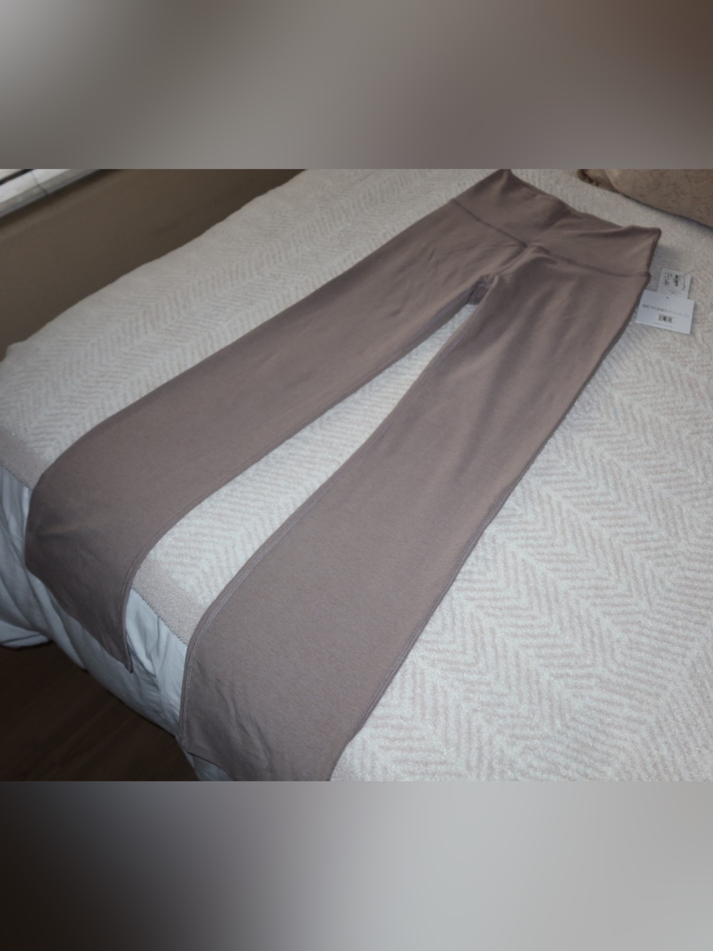 Beyond Yoga High-Rise Wide-Leg Leggings in Taupe - Picture 2 of 5